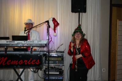 Fr das musikalische Programm sorgten wie in den letzten Jahren die Memories.